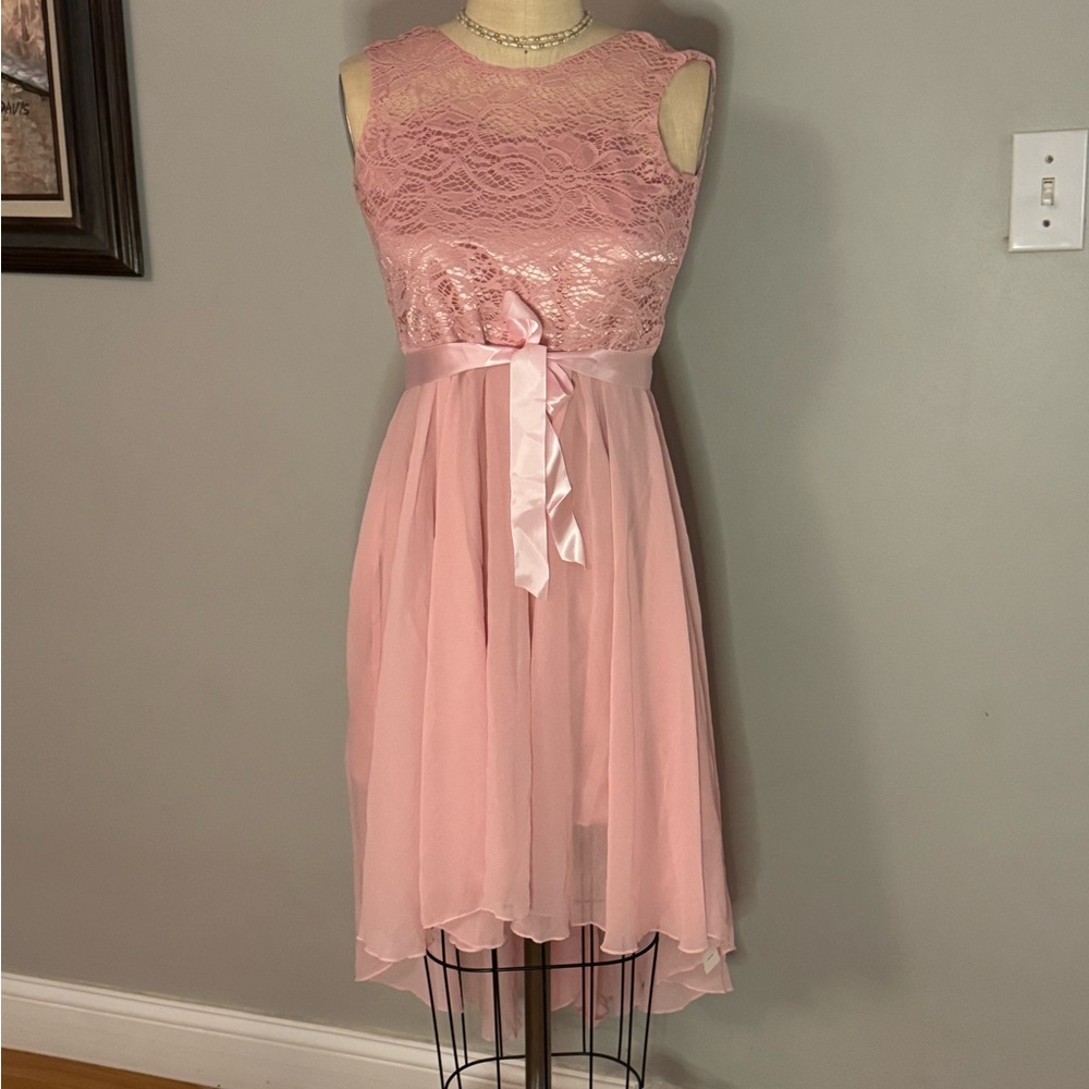 EFIEL Pink Lace Formal Dress Size 10 Sleeveless